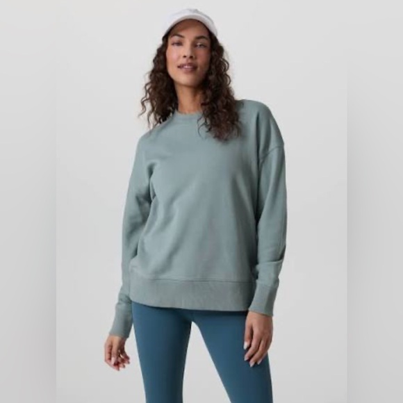 Vuori Tops - Sedona Weekender Crew